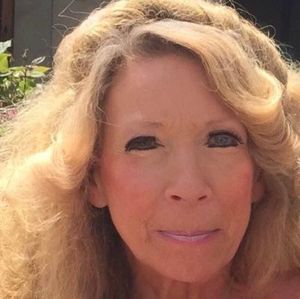 Meet your Posher, Suzanne